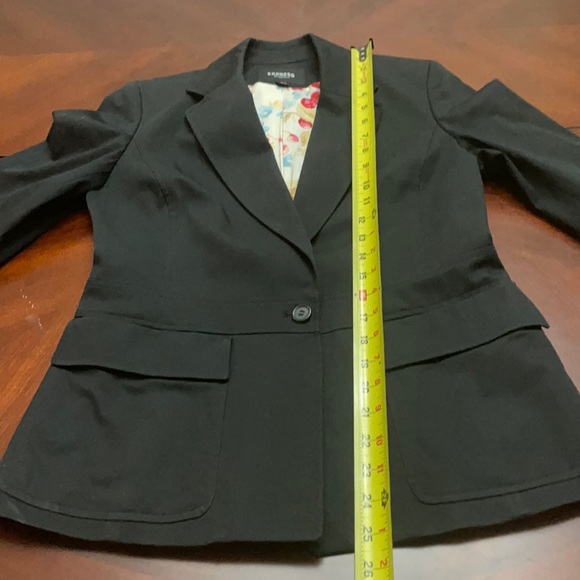 Express Stretch SZ 3/4 Women’s Lined Black One Button Two Pocket Blazer - Picture 11 of 14